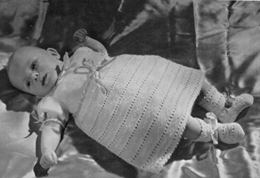 vintage French wave christening dress knitting pattern 1950s